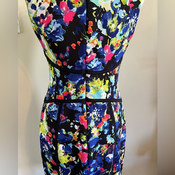 Nicole by Nicole Miller Size Medium Multi Color Floral Sleeveless Midi Dress - Picture 2 of 6